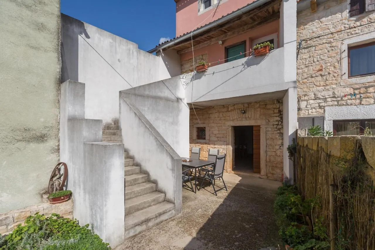 Holiday House With Wifi Rovinjsko Selo, Rovinj - 3431 0*,  Croatia
