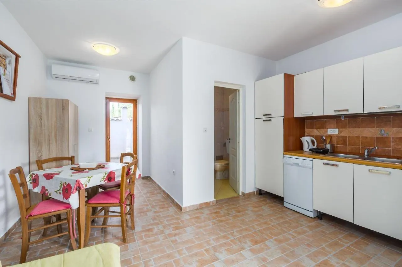 Holiday House With Wifi Rovinjsko Selo, Rovinj - 3431